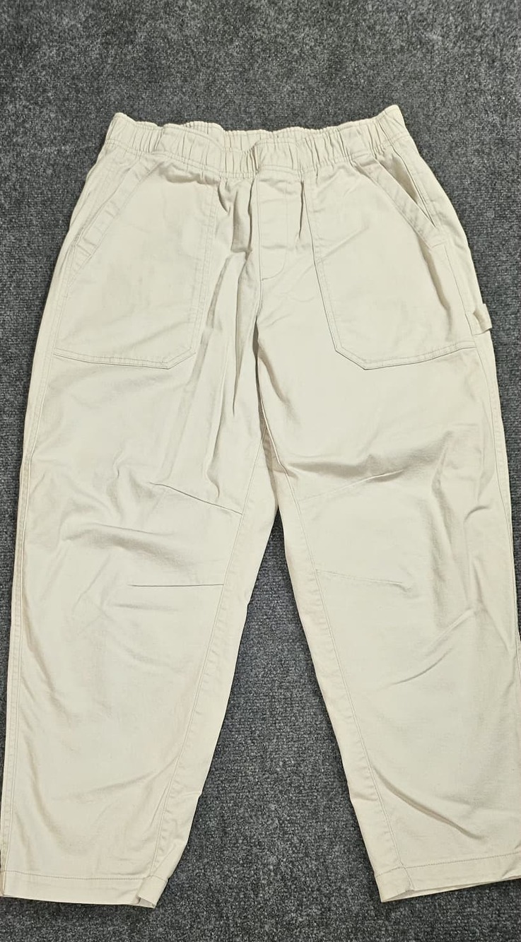 Women's mid-rise jogger pants